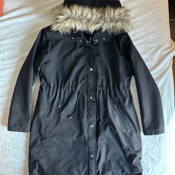 Seraphine Solid Bow Jacket